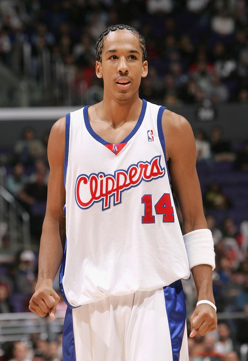 关于NBA总决赛倒计时，新奥尔良鹈鹕今晨防线松动，细节引发关注，媒体盛赞，年轻球员得到机会的信息-JBO网址