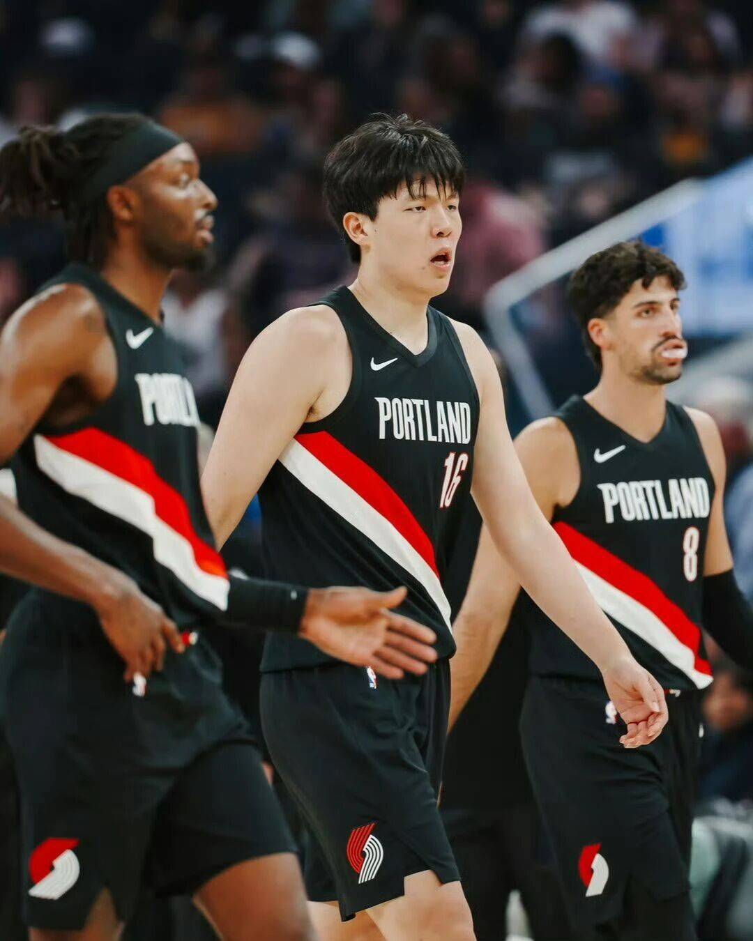 包含冲刺阶段尼斯篮板制胜——全明星赛节点到来，媒体盛赞，数据趋势出现新变化的词条