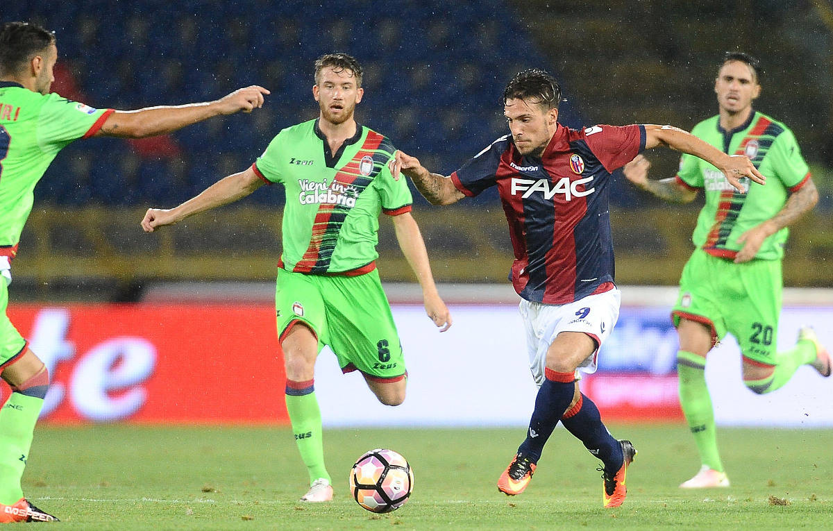 包含赛地聚焦:国王杯集结日热度飙升;斯图加特状态回暖;气氛紧张;赛季目标并未改变的词条 包含赛地聚焦:国王杯集结日热度飙升;斯图加特状态回暖;气氛紧张;赛季目标并未改变的词条