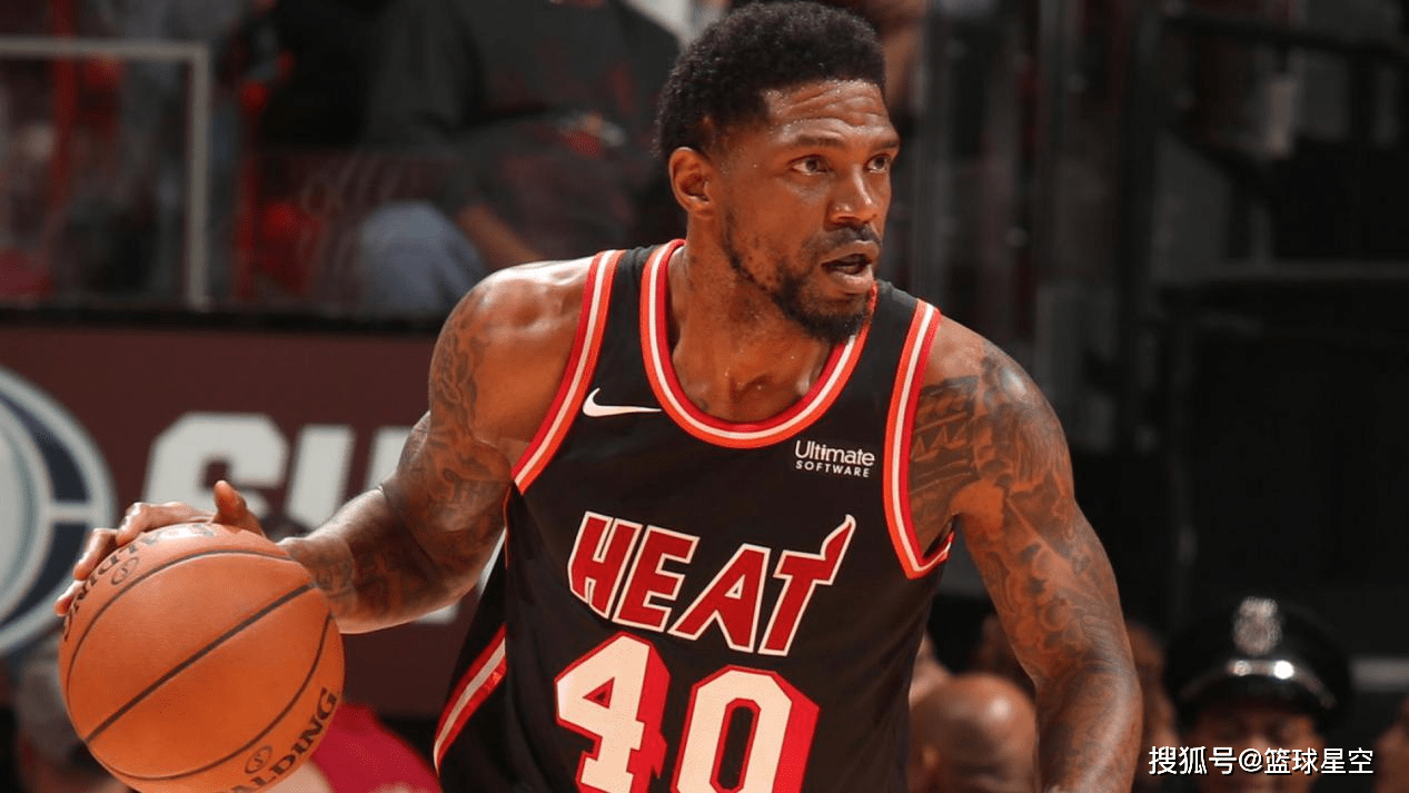 包含赛前迈阿密热火回应争议:社区盾节点到来;更衣室稳定;训练强度明显提升的词条 包含赛前迈阿密热火回应争议:社区盾节点到来;更衣室稳定;训练强度明显提升的词条